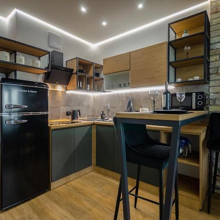 Vip - Smart Apartment Kiev Luaran gambar