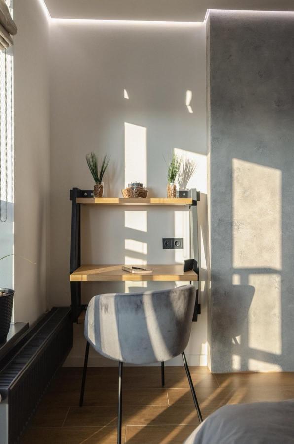Vip - Smart Apartment Kiev Luaran gambar